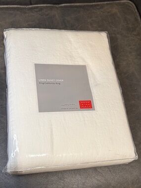 Design Within Reach White Linen Duvet Cover